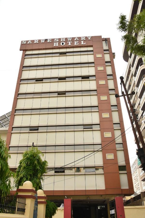 Hotel Sarweshwary Waranasi Zewnętrze zdjęcie